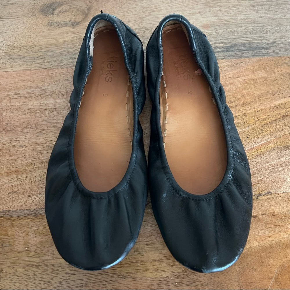 Tieks by Gavrieli Matte Black Leather Casual Slip On Flats Shoes Size 9 - Picture 4 of 10